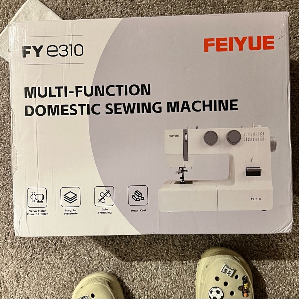 Embroidery Machine - Picture 3 of 4
